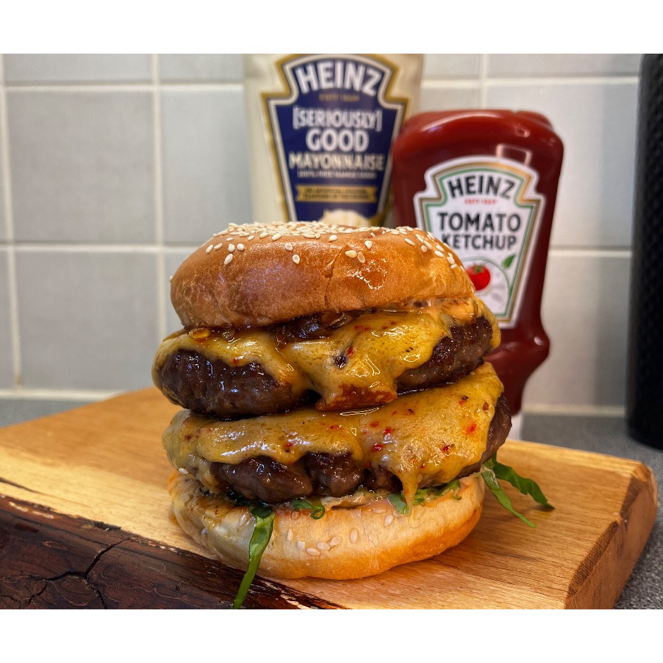 Tương Cà Chua Úp Ngược HEINZ 567G (Date: T4/2024)