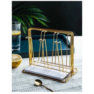 Úp cốc có khay hứng