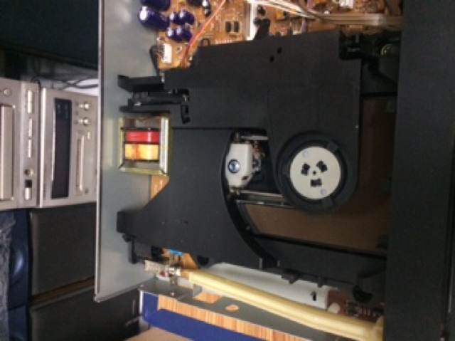 Bán nhanh đầu CD technics P120