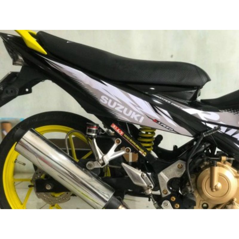 Tem rời xe raider xăng cơ đen 2014  phối trắng , tem 3 lớp không bay màu