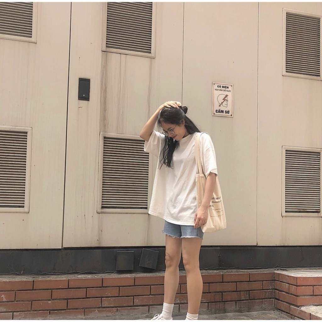 [Mã SKAMCLU7 giảm 10% tối đa 50K đơn 0Đ] Áo Thun Trắng Trơn Oversize Unisex | BigBuy360 - bigbuy360.vn