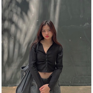 Áo sơ mi croptop gigi