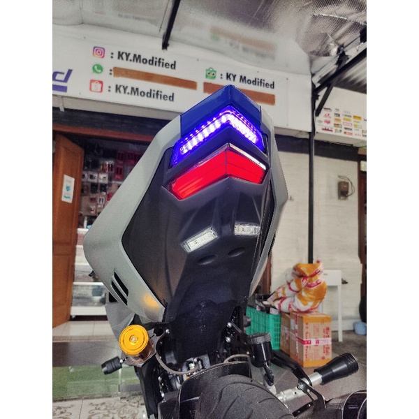 Fender Đèn Xi Nhan Màu Vàng Gắn Đuôi Xe CBR 150R 2021 K45R