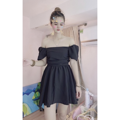 Đầm xoè rớt tay phồng nhúm lưng