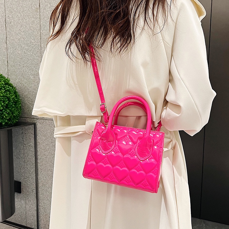 Túi Xách Đeo Vai Kiểu Vuông Nhỏ Thêu Hình Trái Tim Lấp Lánh Thời Trang Mới 2022