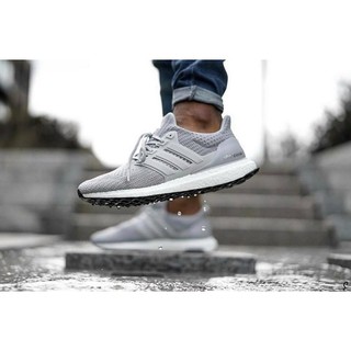 Giày adidas ultra boost