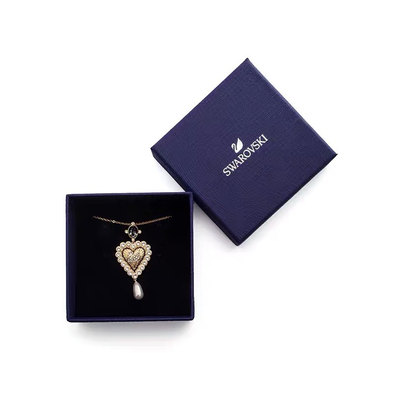 Swarovski Love Pendant with Gold Crystal Swan NecKLACE 5452384