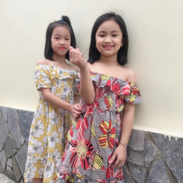 Váy  đũi  trễ  vai