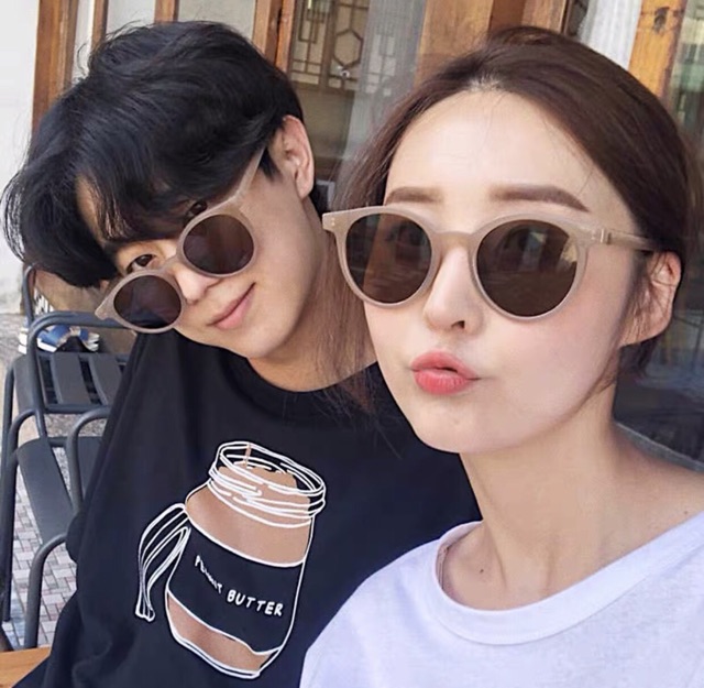 Kính ULzang gọng tròn cá tính Hot trend | BigBuy360 - bigbuy360.vn