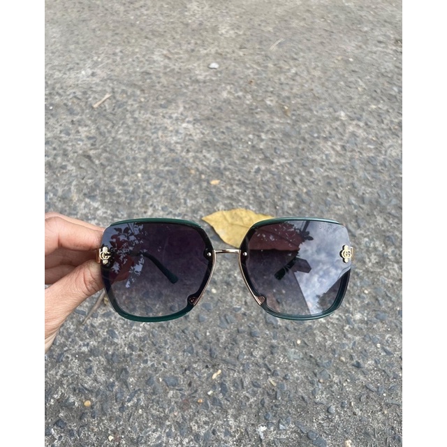 Mắt kính hiệu gucci 2hand