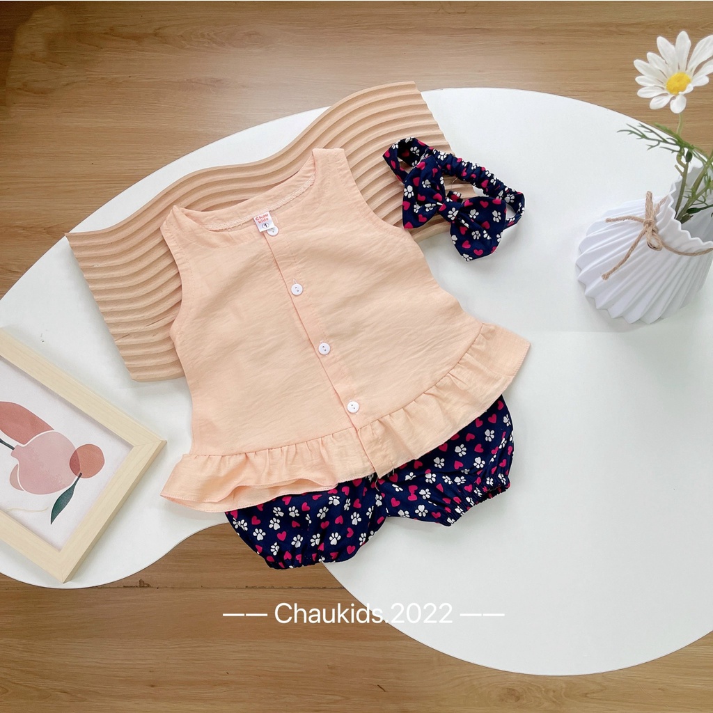 Bộ bé gái sát nách cài cúc  hoa nhí kèm  tu ban chất đũi mềm BH02