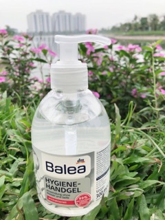 Gel rửa tay Balea Đức