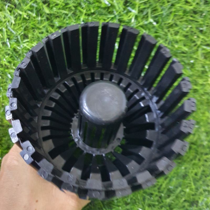 Hút mặt hồ cá Koi Lamela 115 ống chờ TRƠN 60