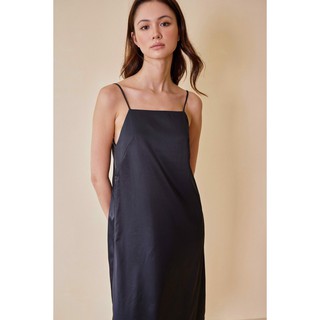LIBÉ - Đầm 2 dây form suông vải lụa đen