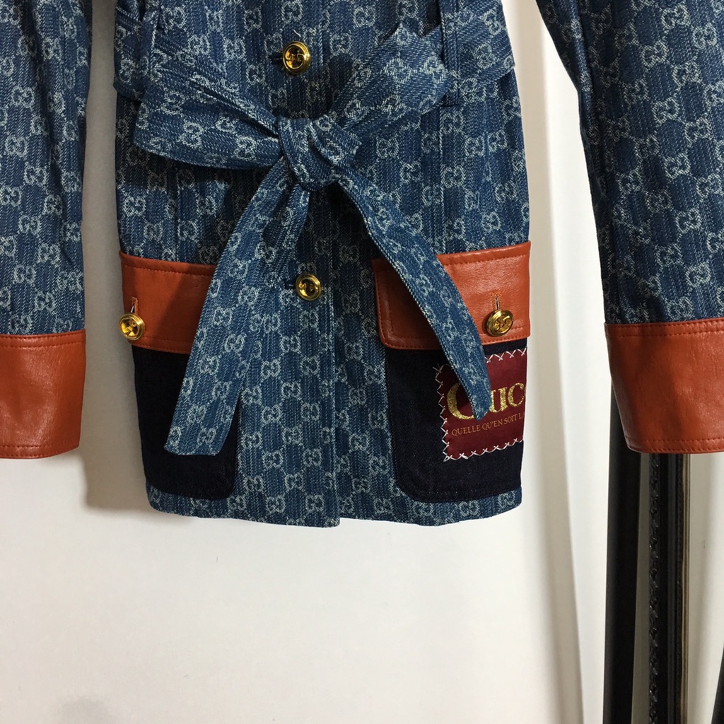 Áo khoác denim nữ thời trang cao cấp Gucci GG GC thiết kế sang trọng, phong cách thời thượng
