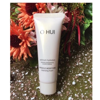 Sữa rửa mặt Ohui hồng 40ml