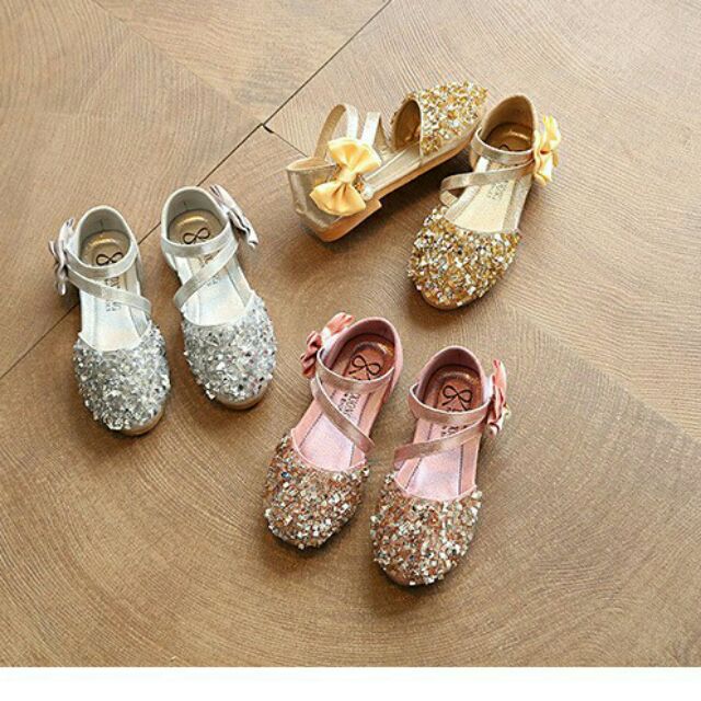 Đồ em bé Emily Phan