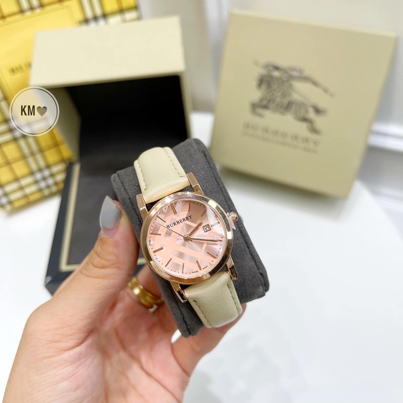 [DH B 2021] Dh đeo tay kem nhạt sang chảnh