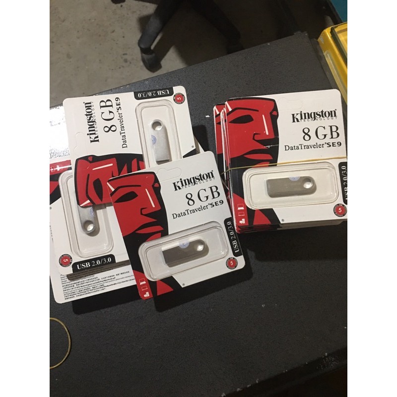 USB Kingston 8gb