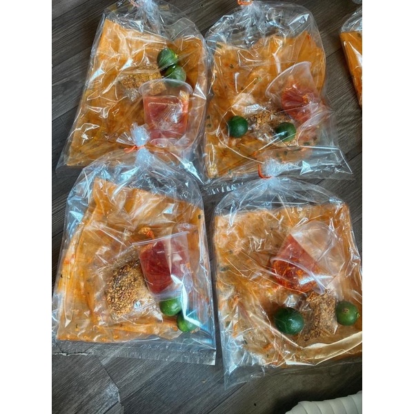 Bánh tráng tôm dẻo cay