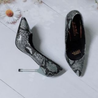 [folow shop mua giày 9k 12h ngày 15.1]giày cao gót vân rắn