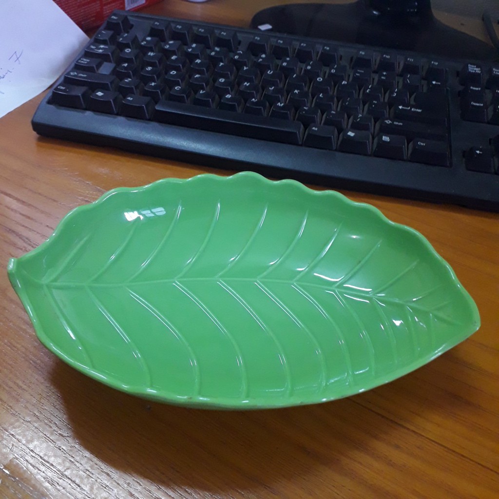 Combo đĩa lá chuối, chén sứ, dĩa