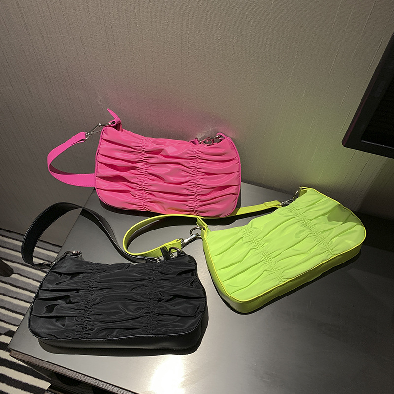 Túi Xách Đeo Dưới Cánh Tay Nhỏ Gọn Bằng nylon Có Diềm Xếp Nếp Phong Cách Người Nổi Tiếng Trên Mạng Hàng Mới