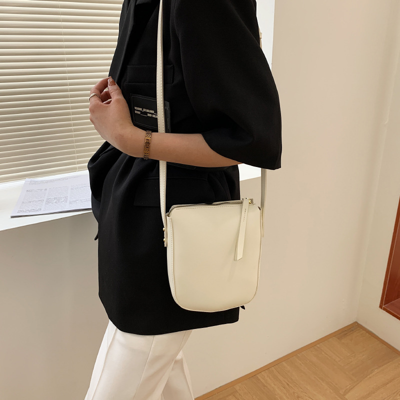 Túi xách thời trang hè năm 2023 cho nữ