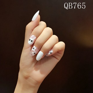 Nail dán móng xinh đón tết