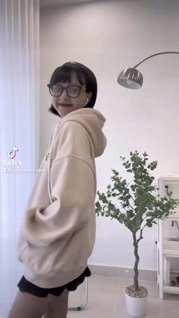 [ẢNH THẬT-CÓ SẴN] Áo Hoodie Zip Thêu icon Unisex Màu Tan Ghi và Tan Be Tay Bồng Form Rộng - Suti House | BigBuy360 - bigbuy360.vn