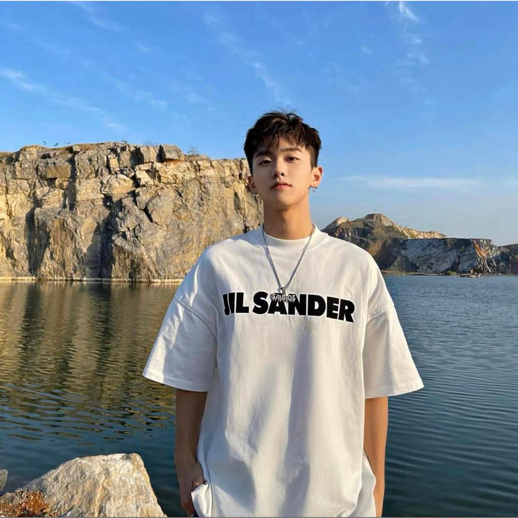 Áo thun JIL SANDER chất cotton dày dặn siêu xịn xò , hàng chuẩn fomr quảng châu . chính hãng , tag mác đầy đủ COOL STORE