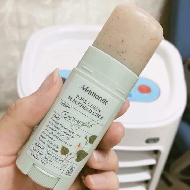 MẪU MỚI - Thanh Lăn GIẢM Mụn Đầu Đen MAMONDE Hàn Quốc - Thanh Lăn Giảm Mụn Đầu Đen 18GR