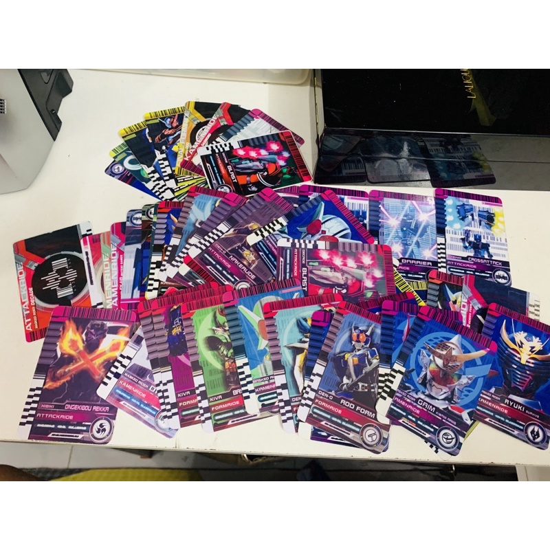 Đồ chơi siêu nhân Thẻ biến hình kamen rider decade/ Diend Set 10 thẻ Random