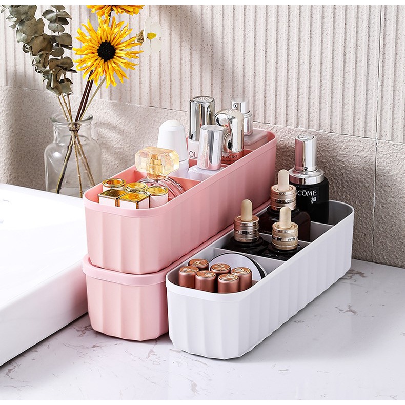 Hộp đựng vớ/ mỹ phẩm/ dụng cụ văn phòng,có vách ngắn,nắp đậy tiện lợi mẫu mã đẹp lịch sự | Hàng có sẵn giao ngay | HCM