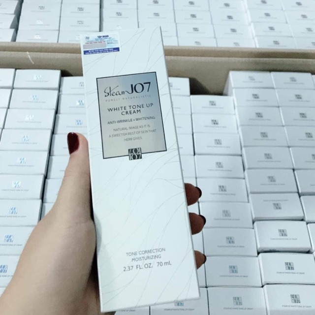 Kem Dưỡng Trắng Da Nâng Tone Ban Ngày 3 trong 1 Cao Cấp Steam 107 White ToneUp Cream 70ml