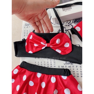 Bikini chấm bi đỏ kèm mũ bé gái