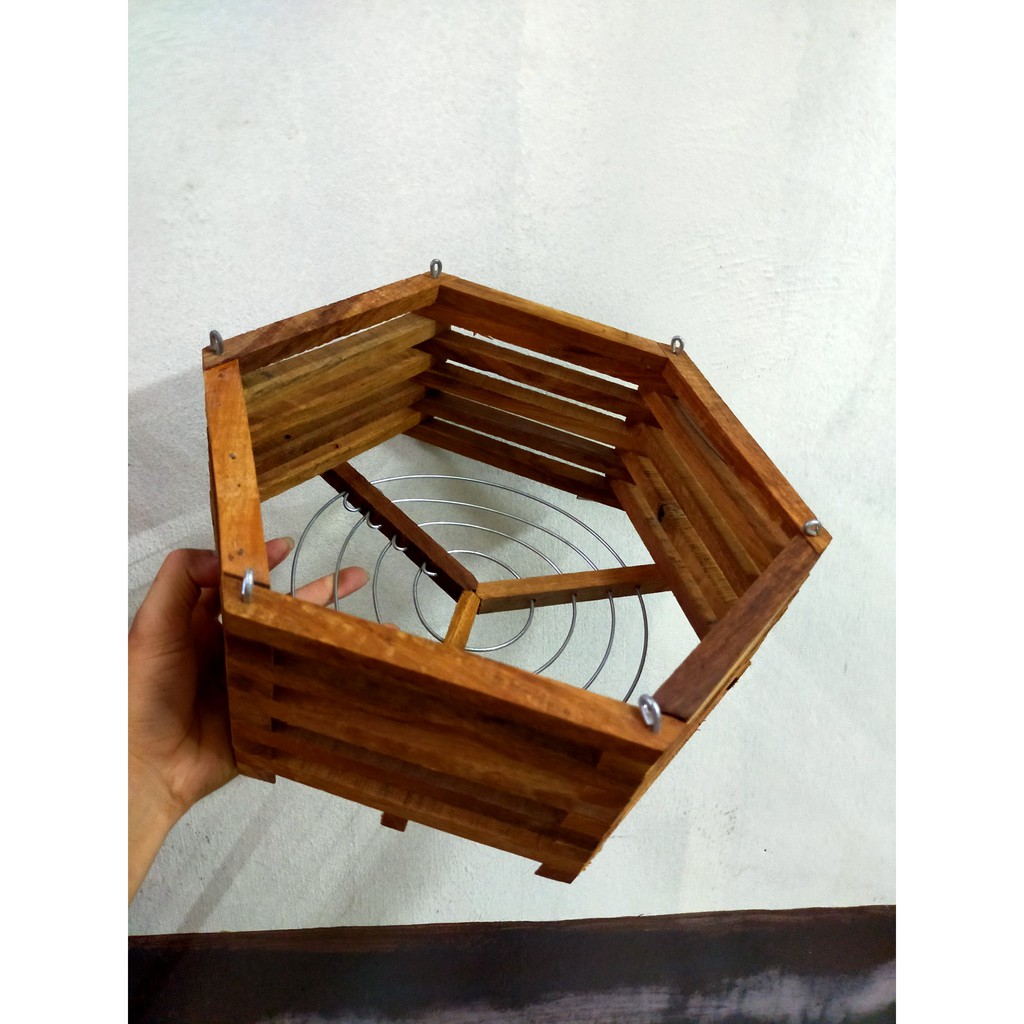 Chậu lục giác gỗ căm xe fi 30 (hàng kỹ ) - Chống nước , chống mối mọt - bền với thời gian