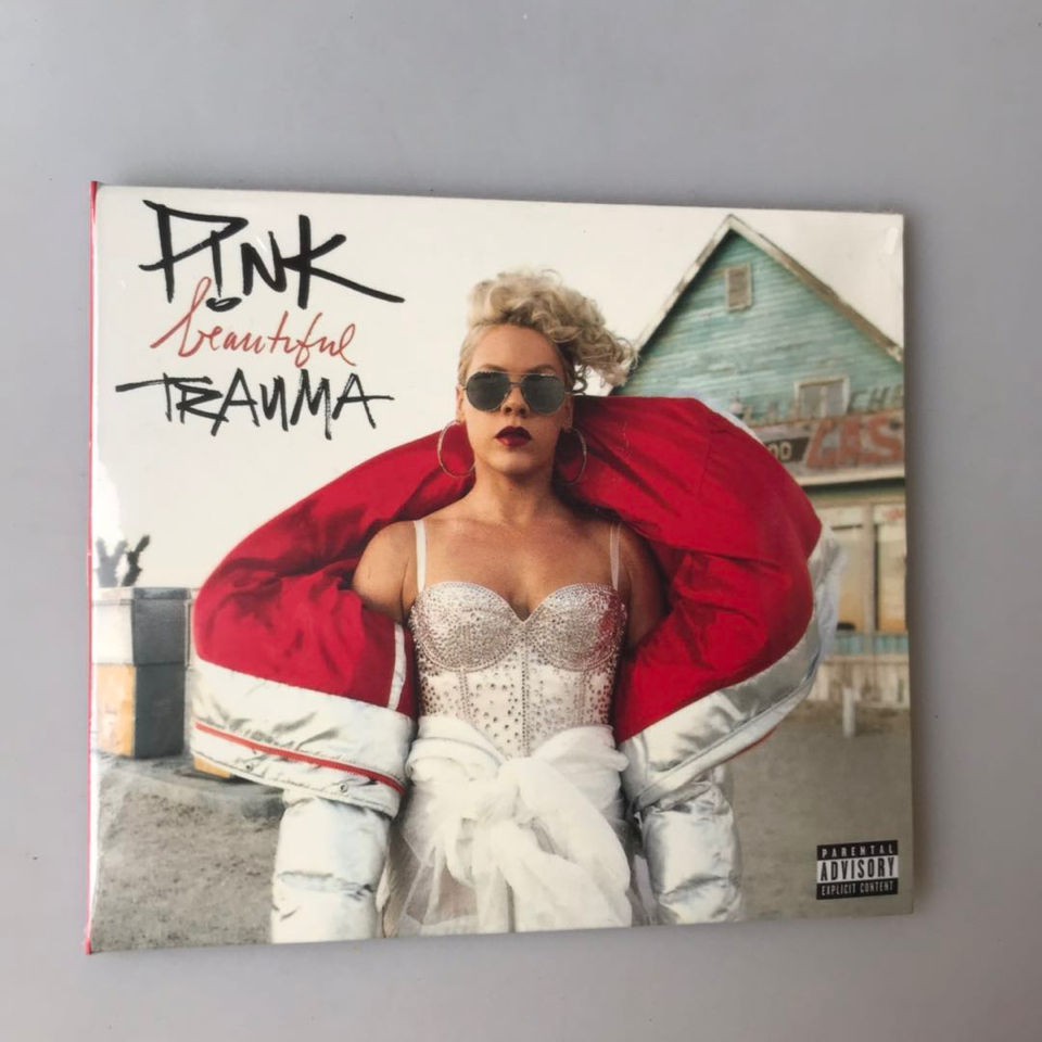 Màu hồng đẹp quá!Đĩa CD album Mới Nhất 2017 Của Trauma ☆F01 (YQ01)