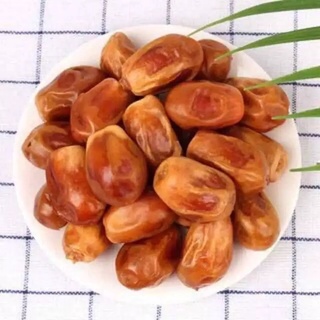 Ăn vặt meomeo chà là sấy khô tự nhiên không đường