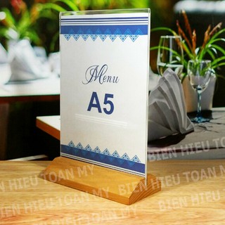 Kệ mica A5 - Standee đế gỗ để bàn khổ A5