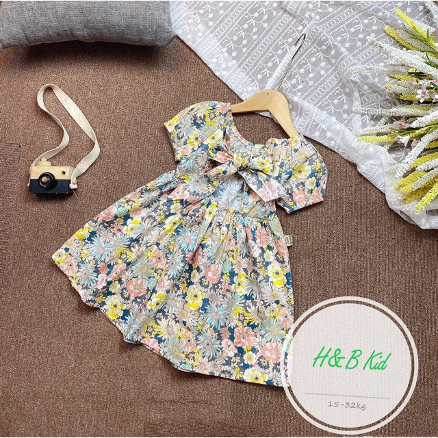 đầm hoa nhí nơ lưng tay phồng siêu đẹp