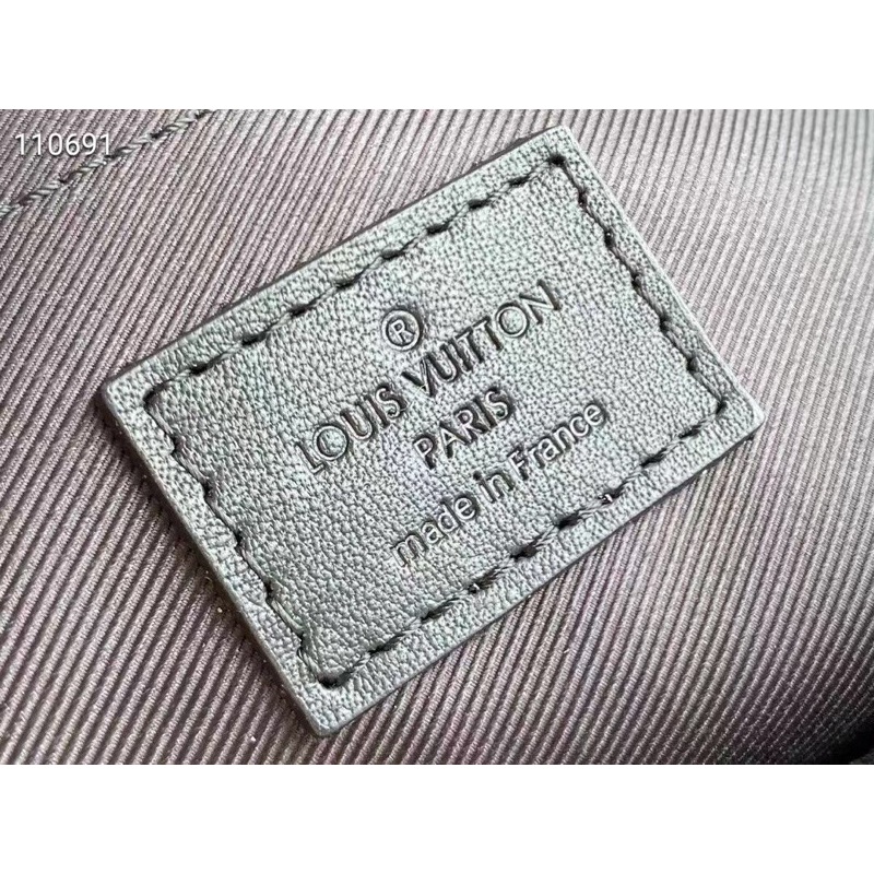 Túi đeo chéo nam Louis Vuitton LV da thật cao cấp thiết kế trẻ trung và năng động