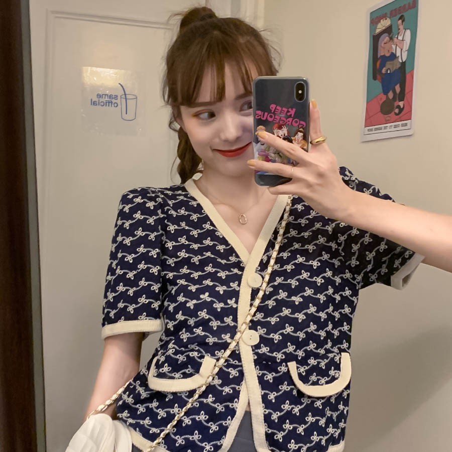 Áo kiểu ngắn tay thiết kế khuy gài xinh xắn thời trang phong cách Hàn Quốc cho nữ