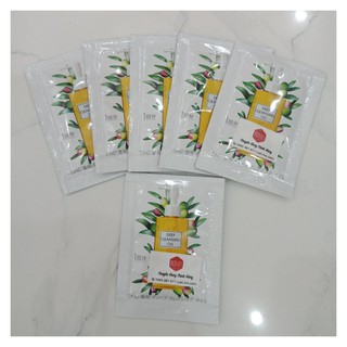 Sample dầu tẩy trang DHC Deep Cleansing Oil 3ml
