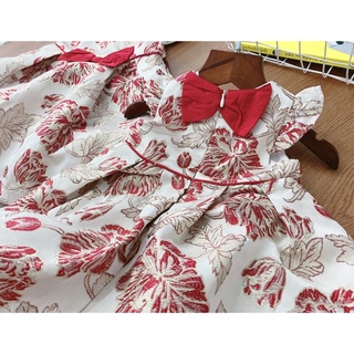 V54 - Váy gấm hoa đỏ chỉ vàng
