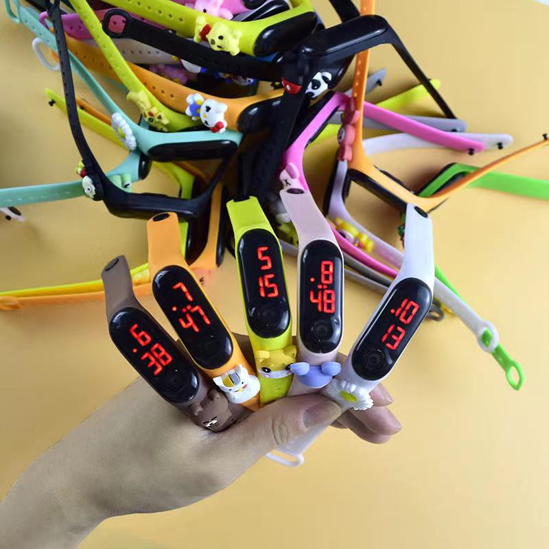 Đồng hồ điện tử kỹ thuật số màn hình led dây silicon họa tiết hoạt hình dành cho trẻ em  | BigBuy360 - bigbuy360.vn