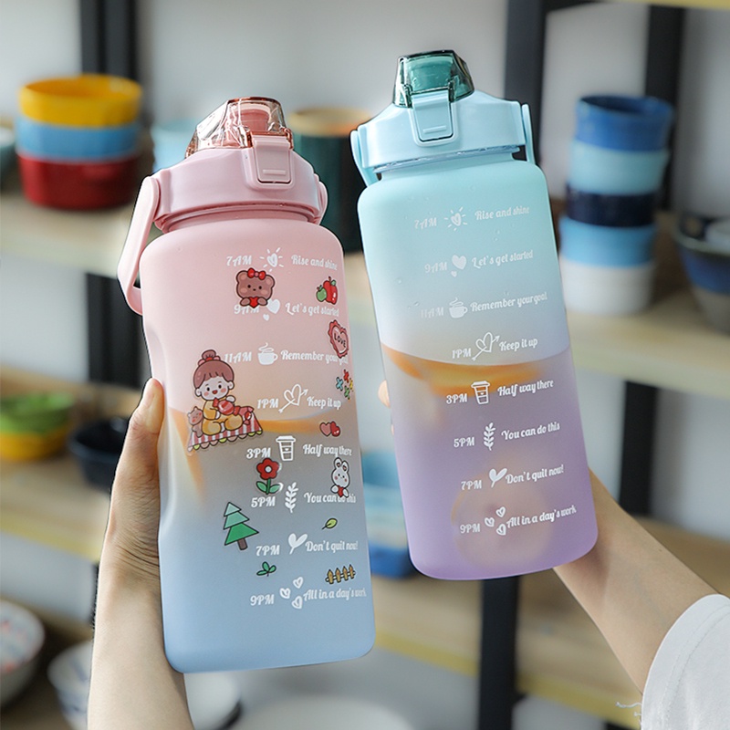 Bình Nước Thể Thao Bằng Nhựa PP Màu Sắc Gradient Dung Tích Lớn 2000ML