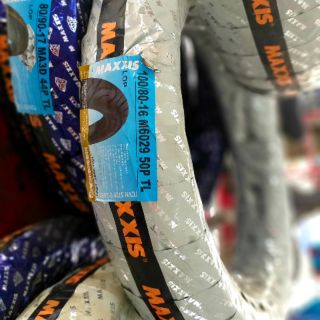 Vỏ xe Maxxis VN 100/80-16 dùng cho bánh trước SH cũng có thể dùng cho bánh sau xe Nouvo, Hayate...