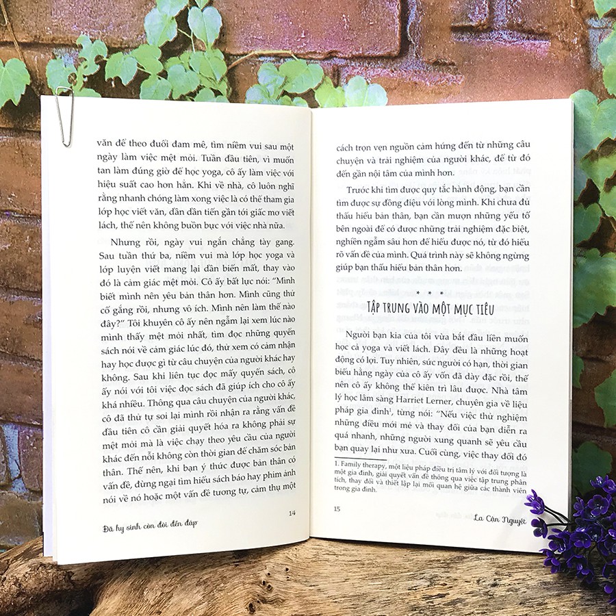 Sách - Đã Hy Sinh Còn Đòi Đền Đáp (Kèm Bookmark) | BigBuy360 - bigbuy360.vn
