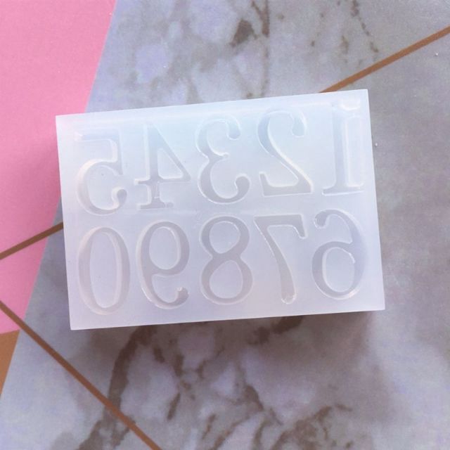 Khuôn silicone làm chữ số